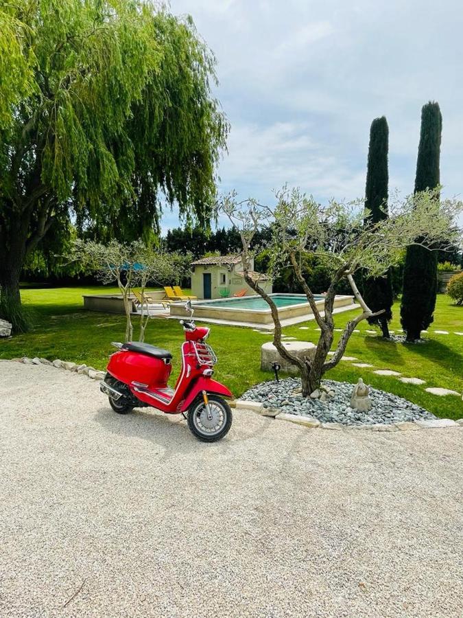 Mas Des Muses Panzió L'Isle-sur-la-Sorgue Kültér fotó